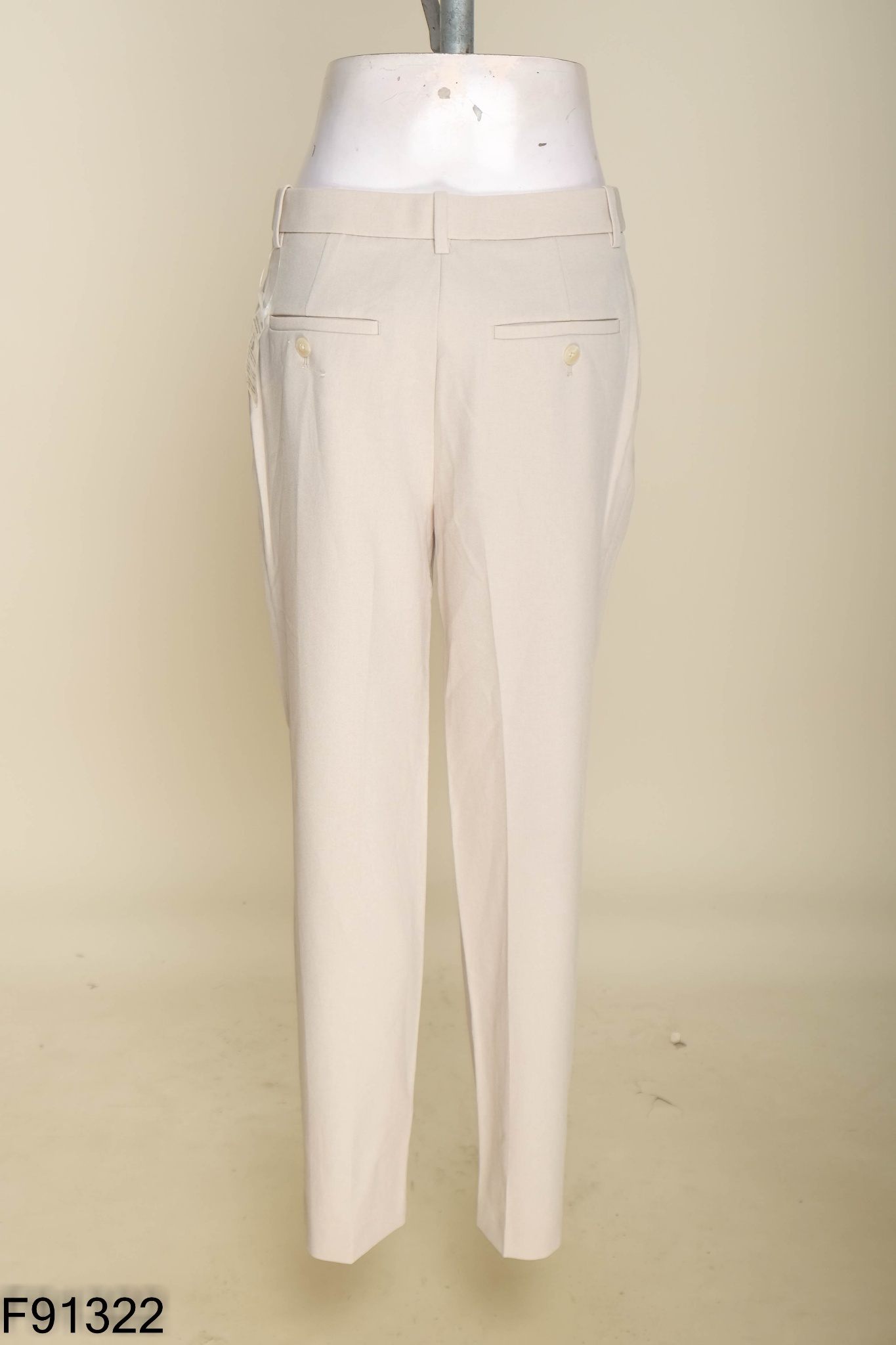 Quần UNIQLO baggy vải be