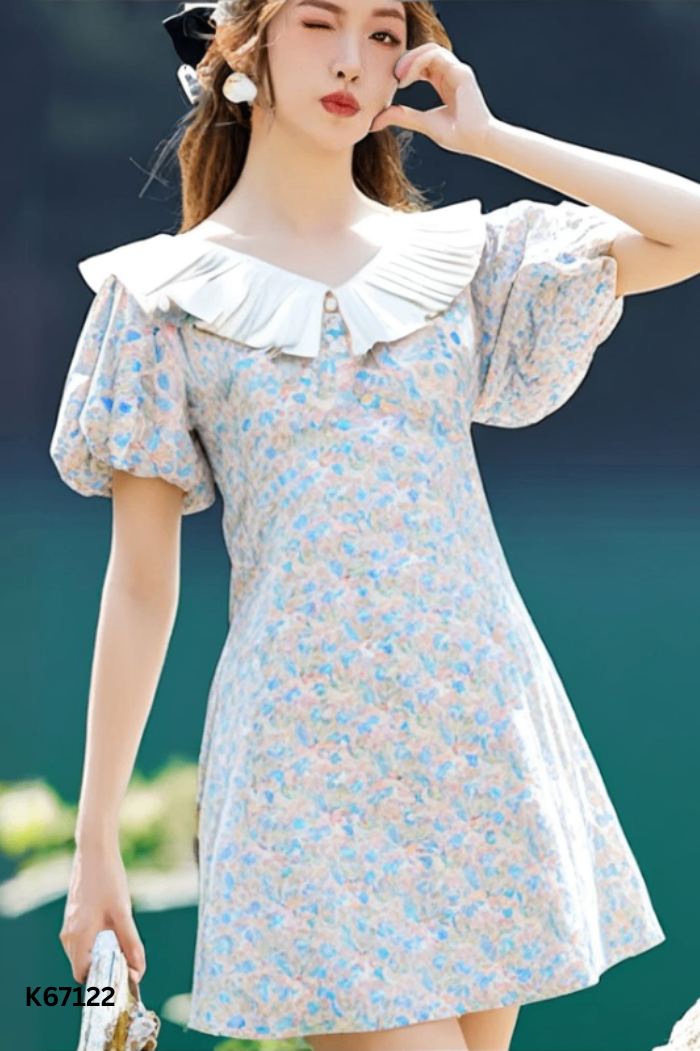 Váy xanh hoa cổ dập ly trắng