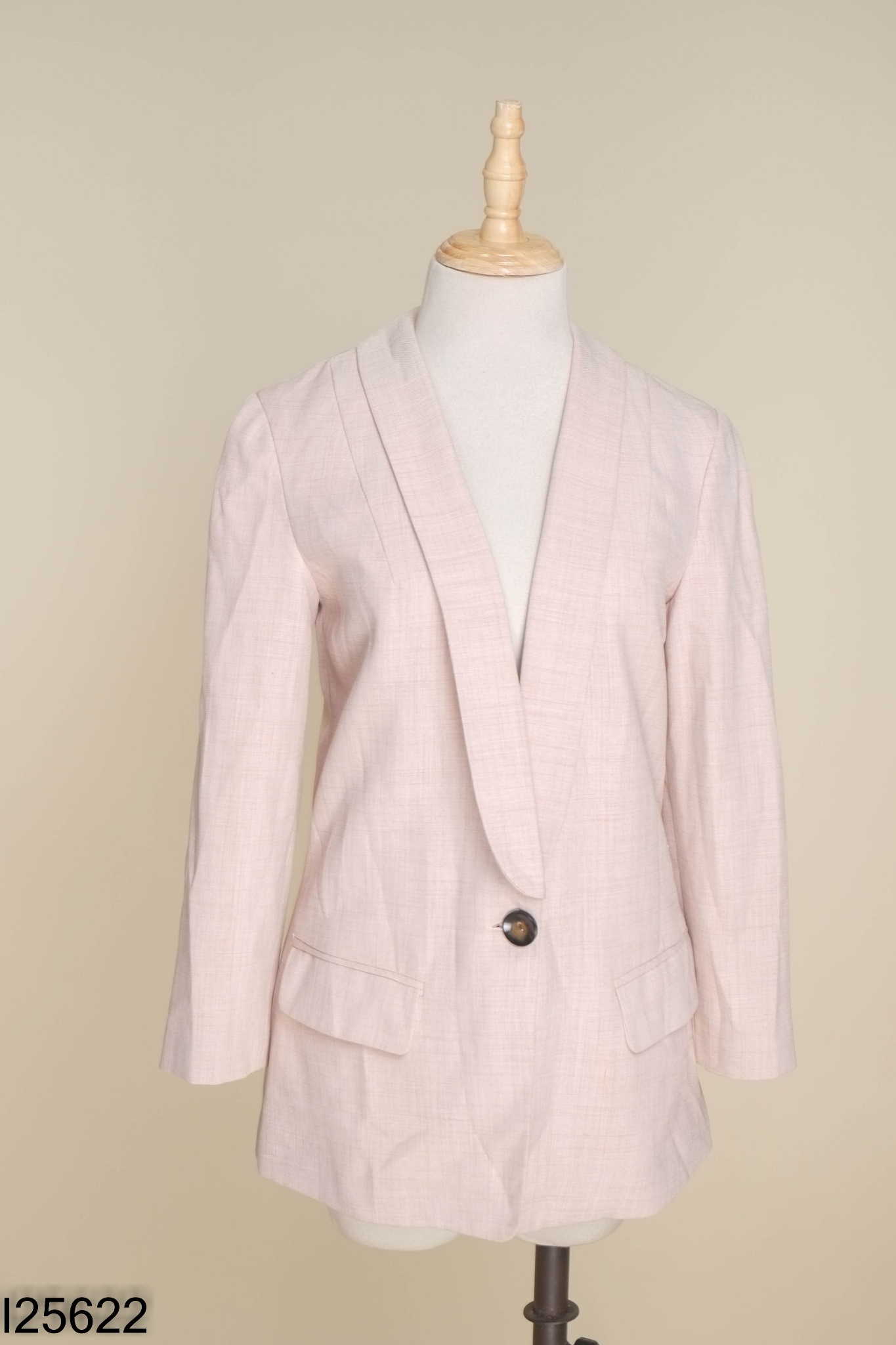 Blazer TIIN hồng trơn