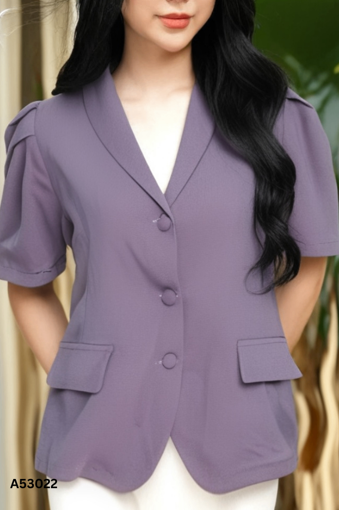 Áo xám phối khuy