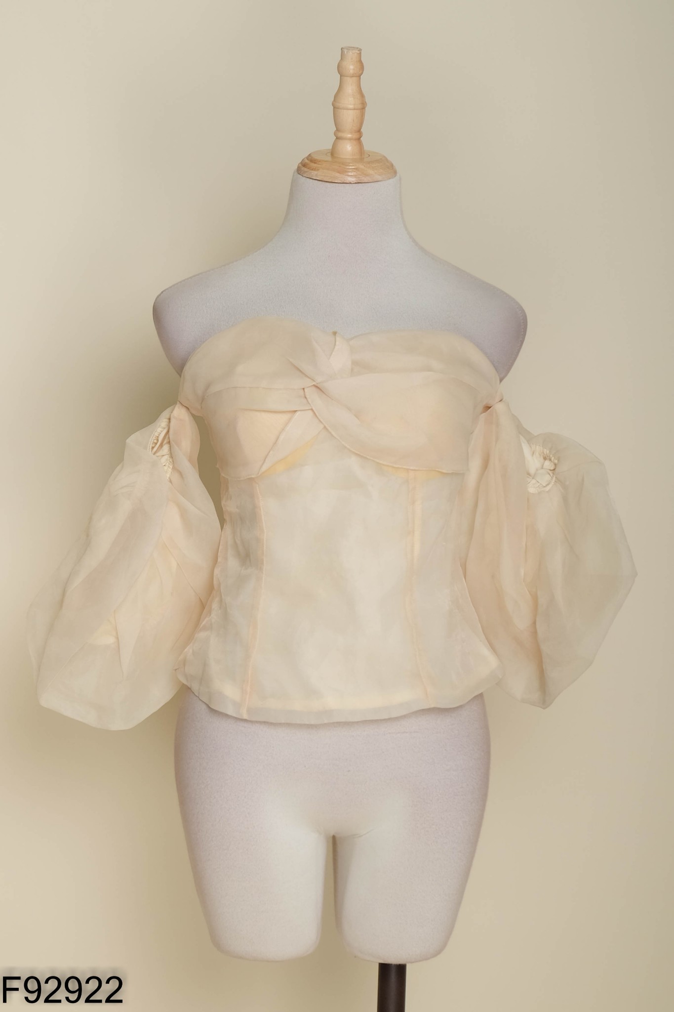 Áo BANGDI'S CLOSET be trễ vai