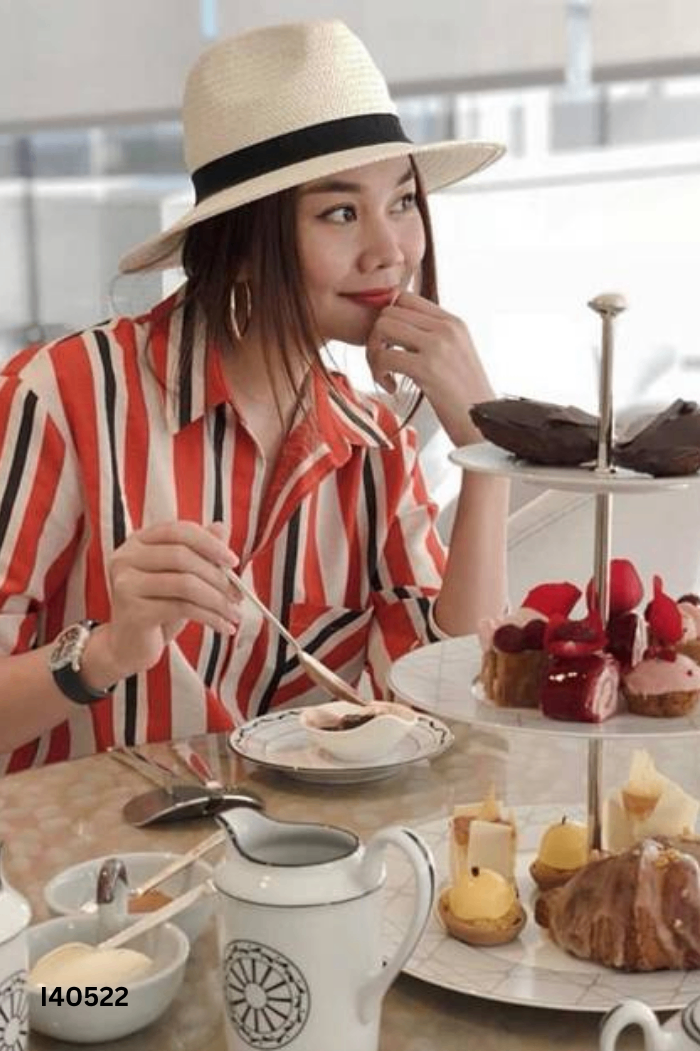 Áo sơ mi lụa cam phối be