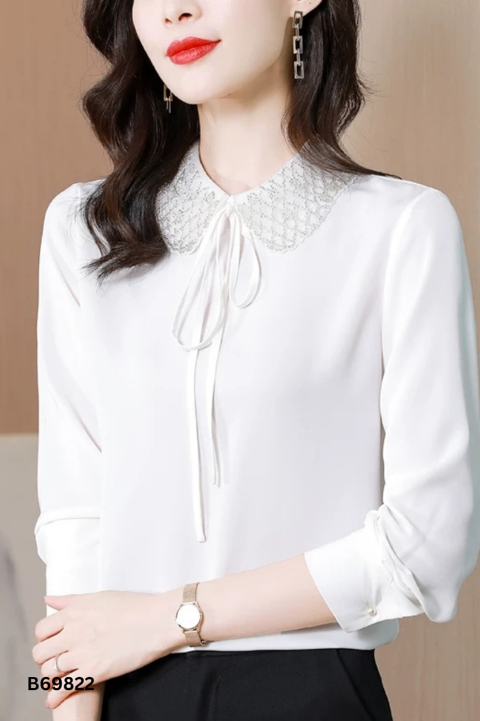 Áo lụa be cổ đính đá