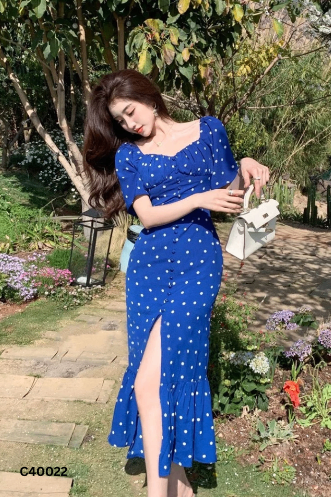 Váy NYM STORE xanh chấm bi trắng