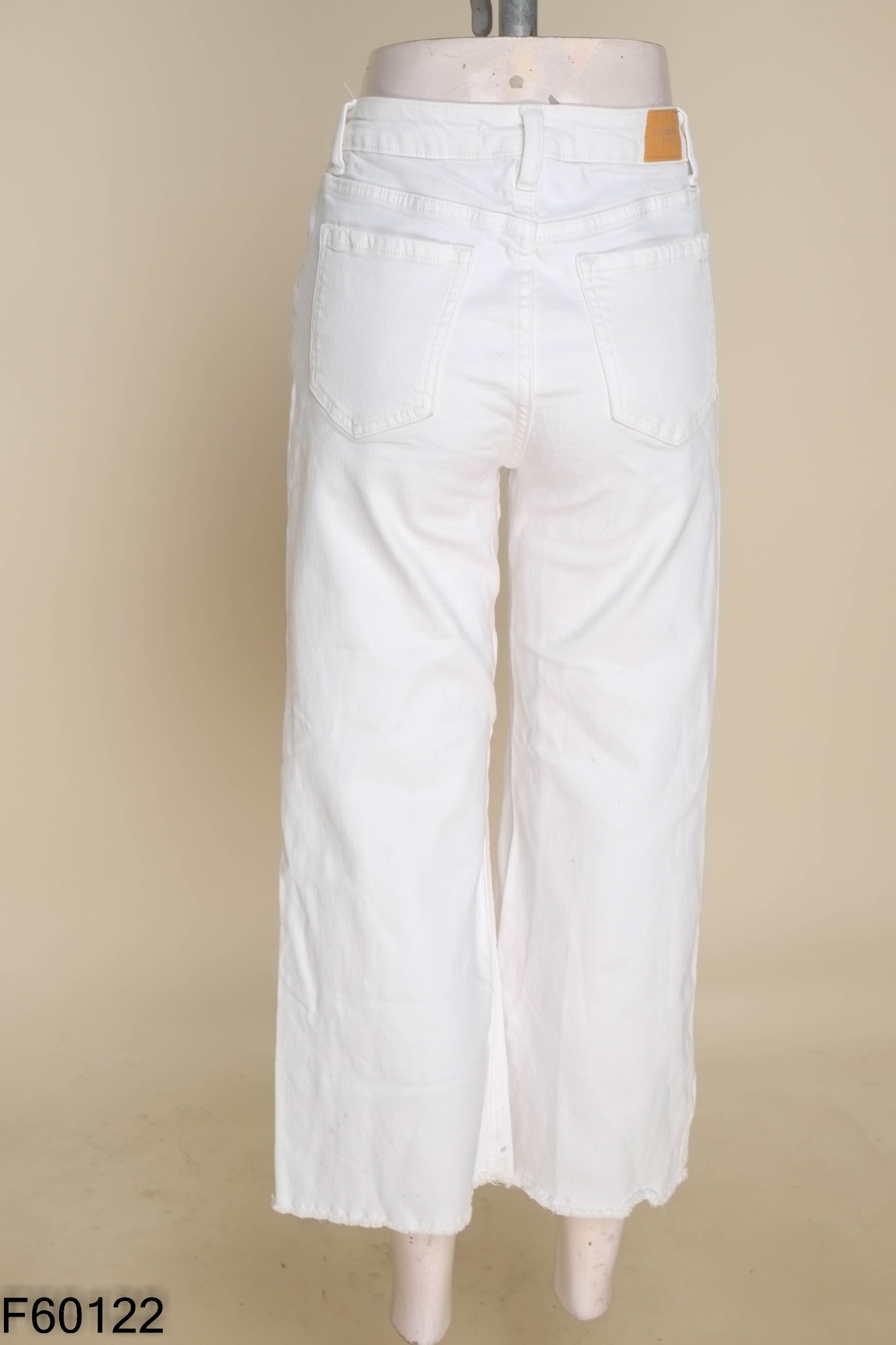 Quần CT JEANS trắng trơn