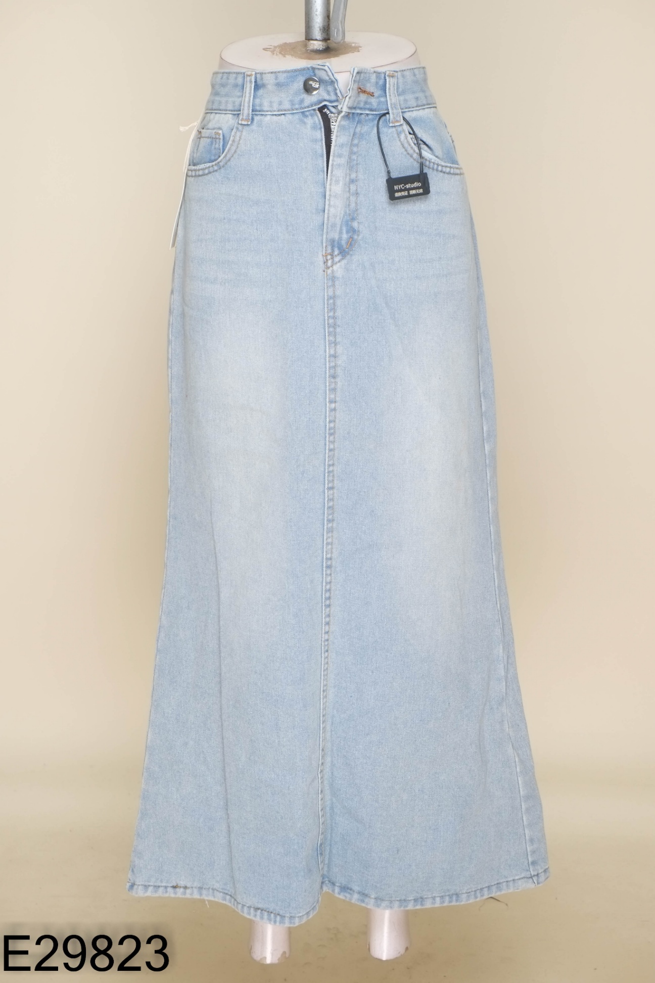 NEWTAG Chân váy jeans xanh nhạt
