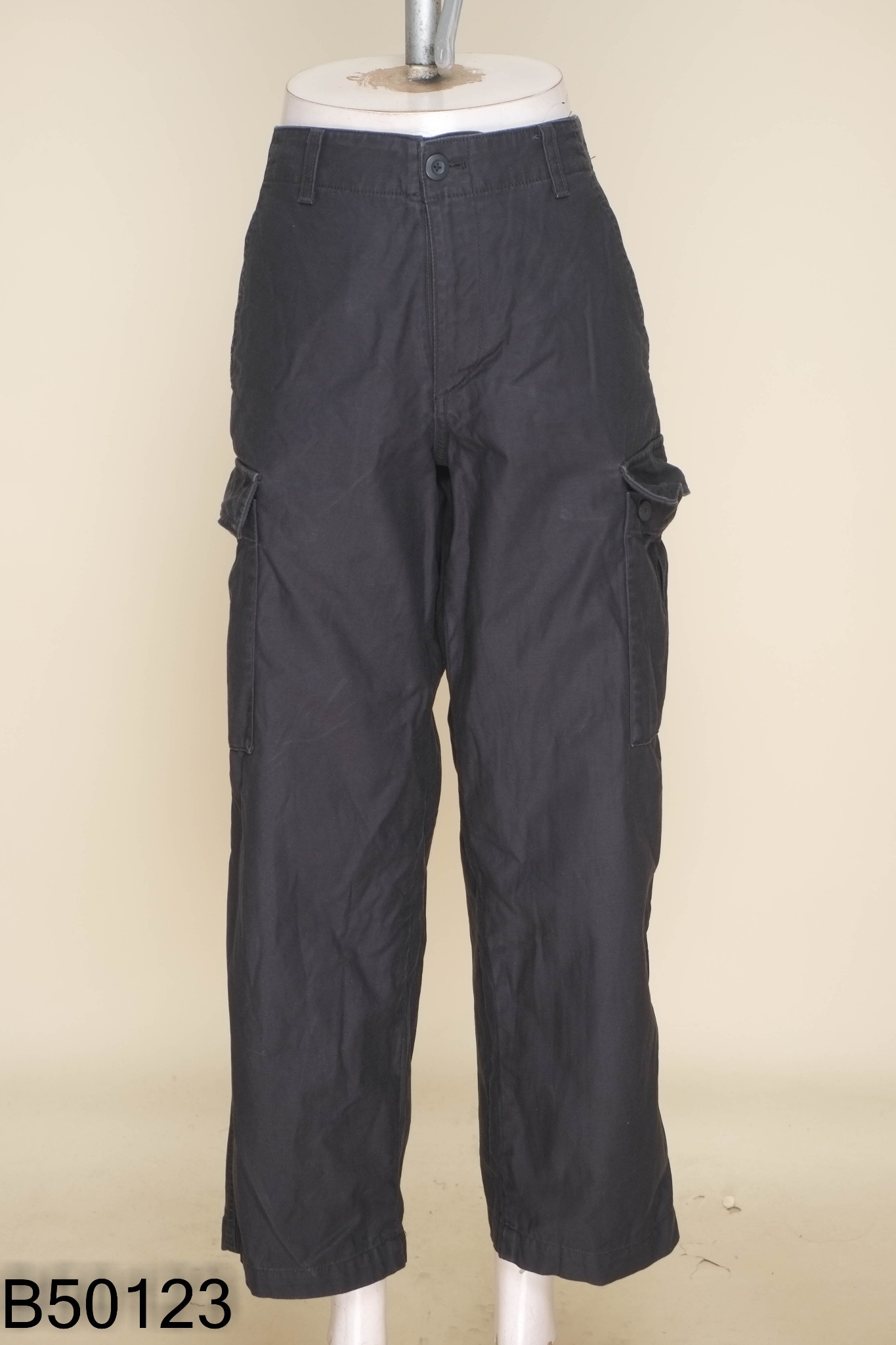 Quần UNIQLO xanh đen