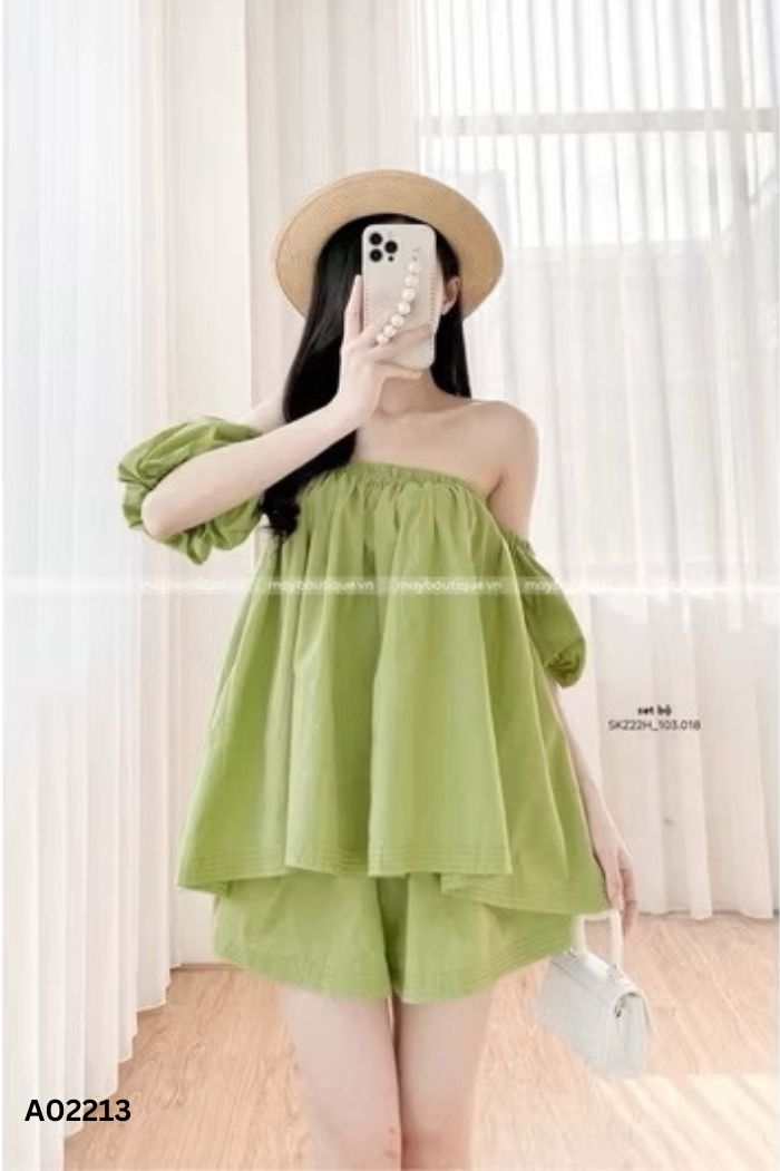 NEWTAG SET Áo xanh trễ vai + quần short