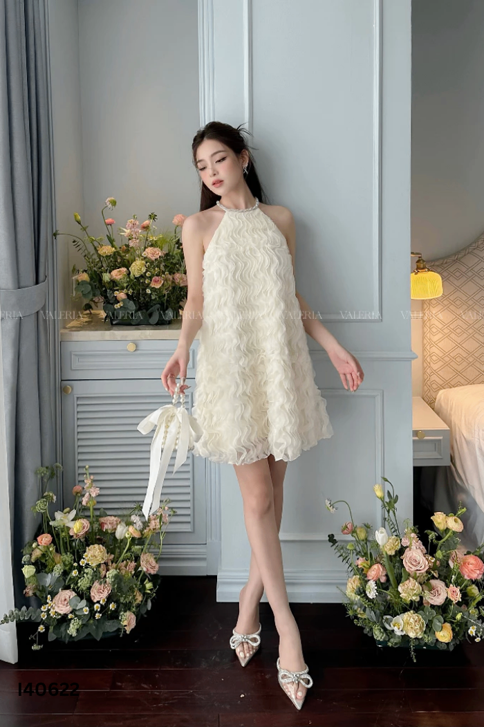 Váy be LINLY STORE cổ yếm đính đá