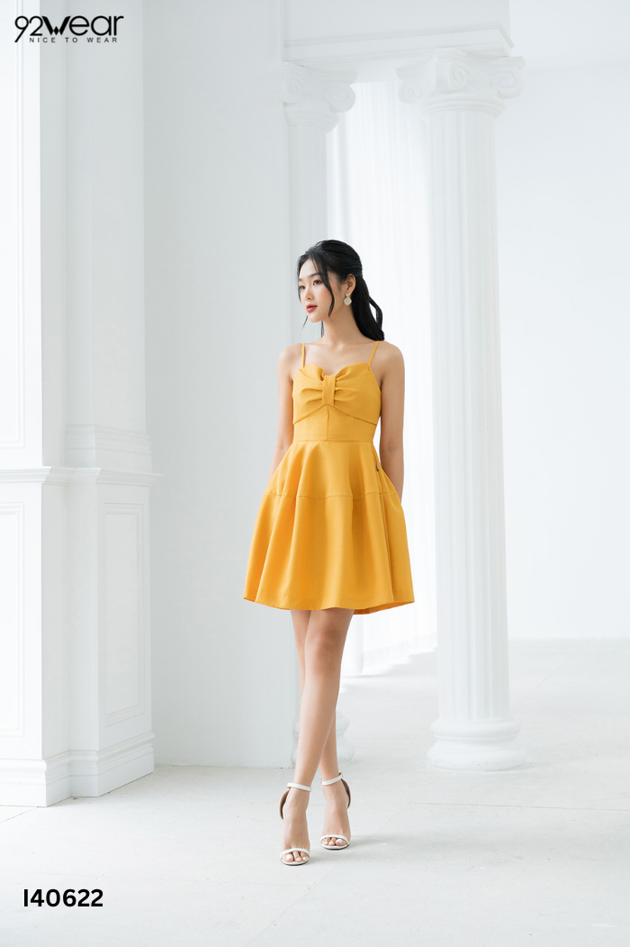 Váy hai dây 92 WEAR vàng nơ