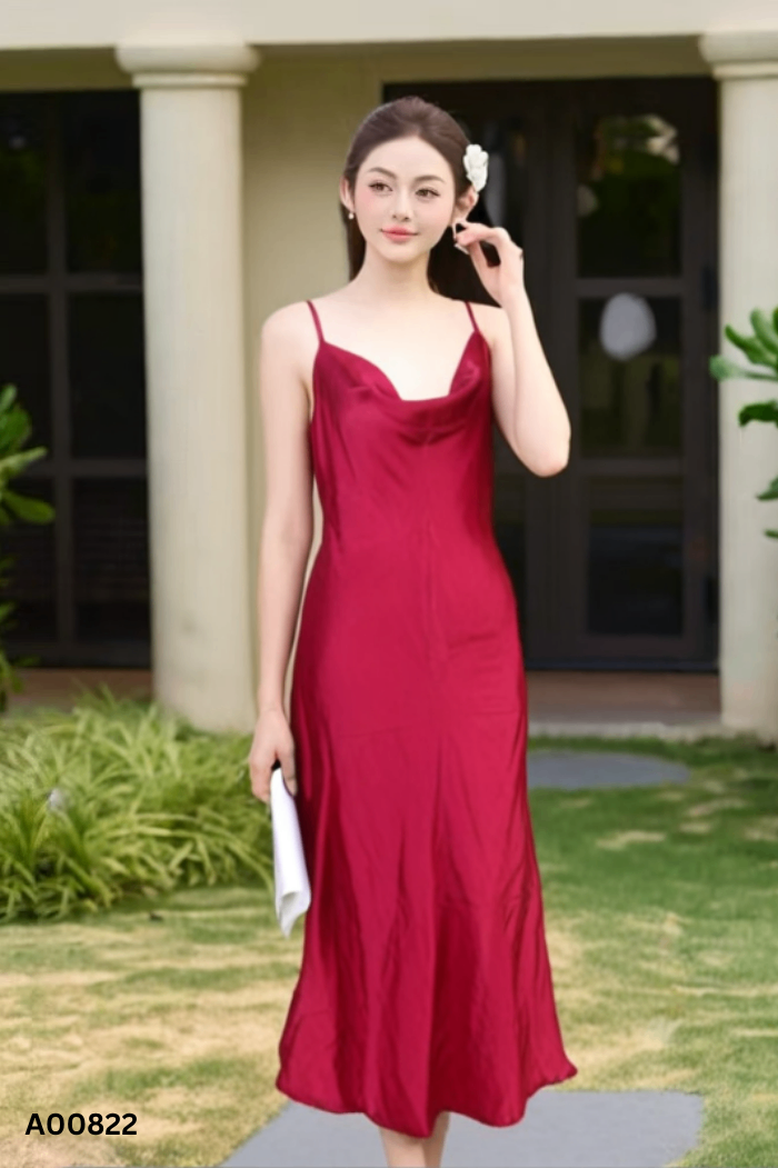 Váy hai dây FOREVER 21 lụa đỏ