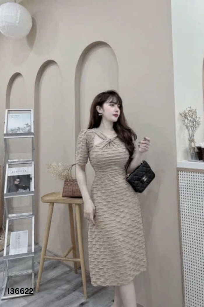 Váy nâu xoắn