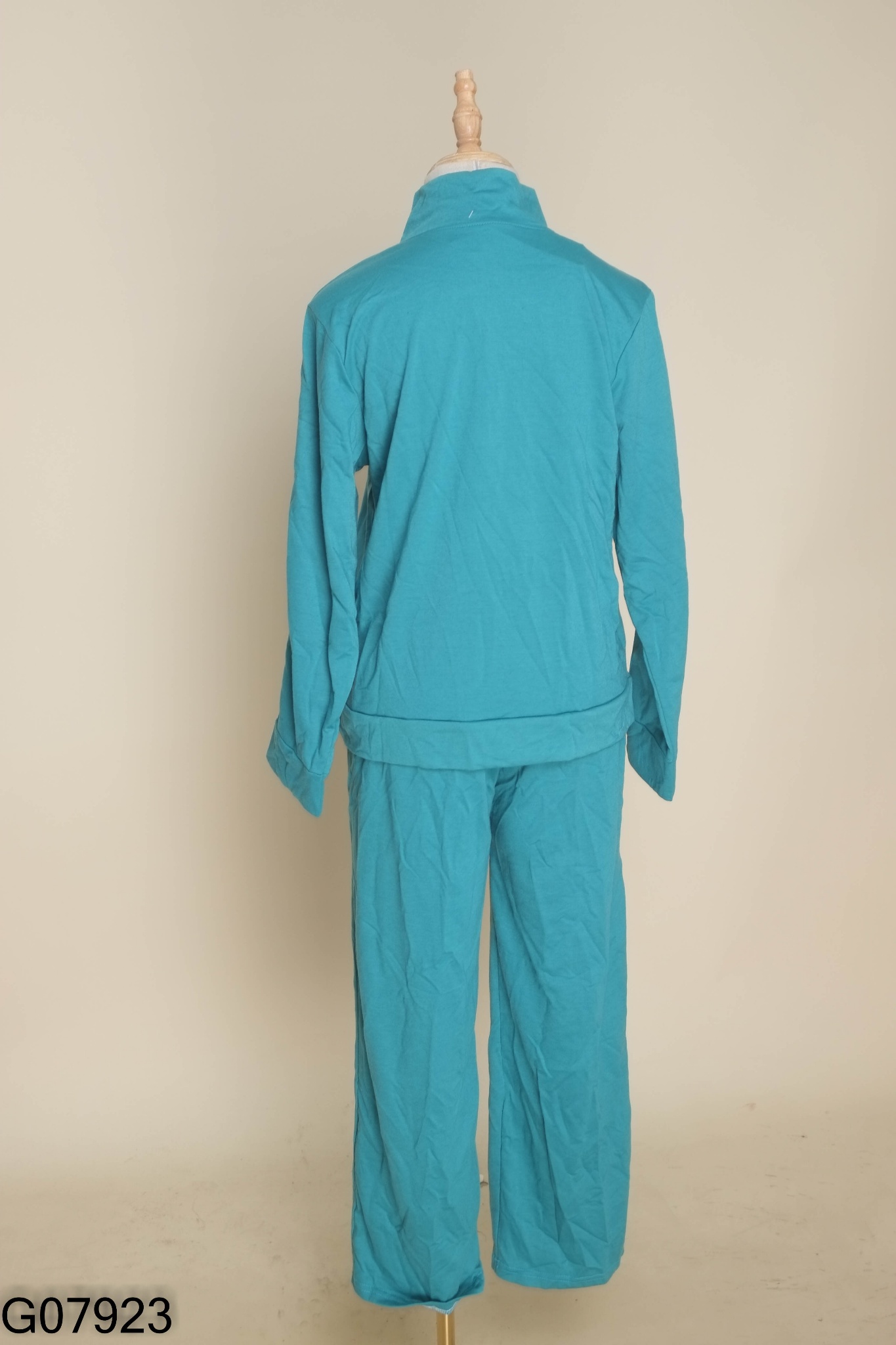 NEWTAG Áo xanh phối đen + quần dài