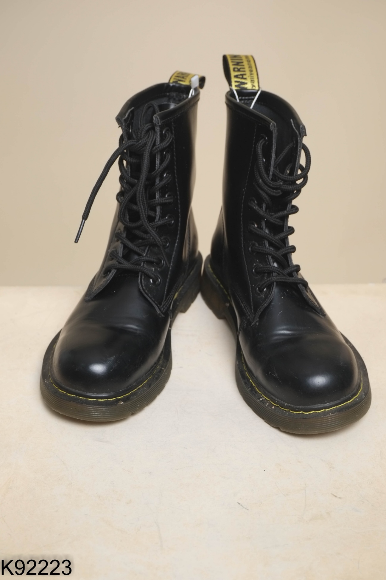 Boots da đen phối dây 3P