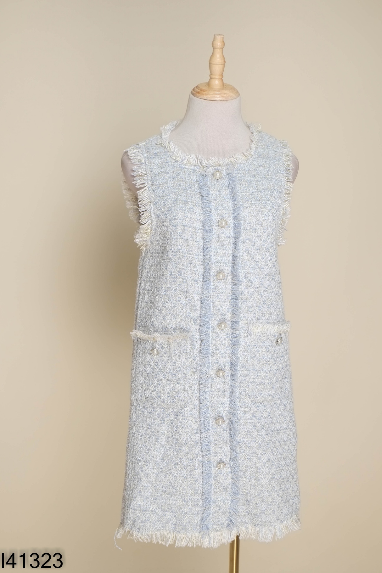 Váy daạ tweed xanh viền tua rua