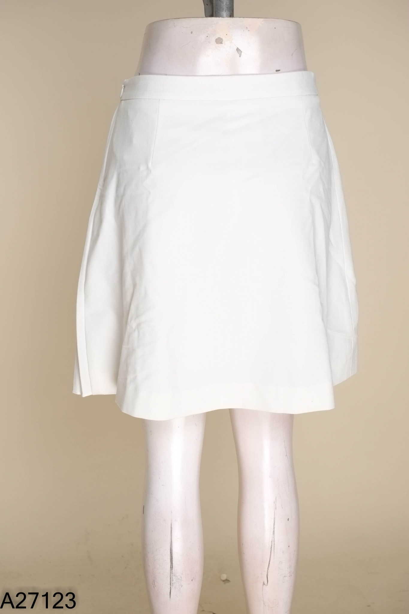 Chân váy IVY MODA trắng