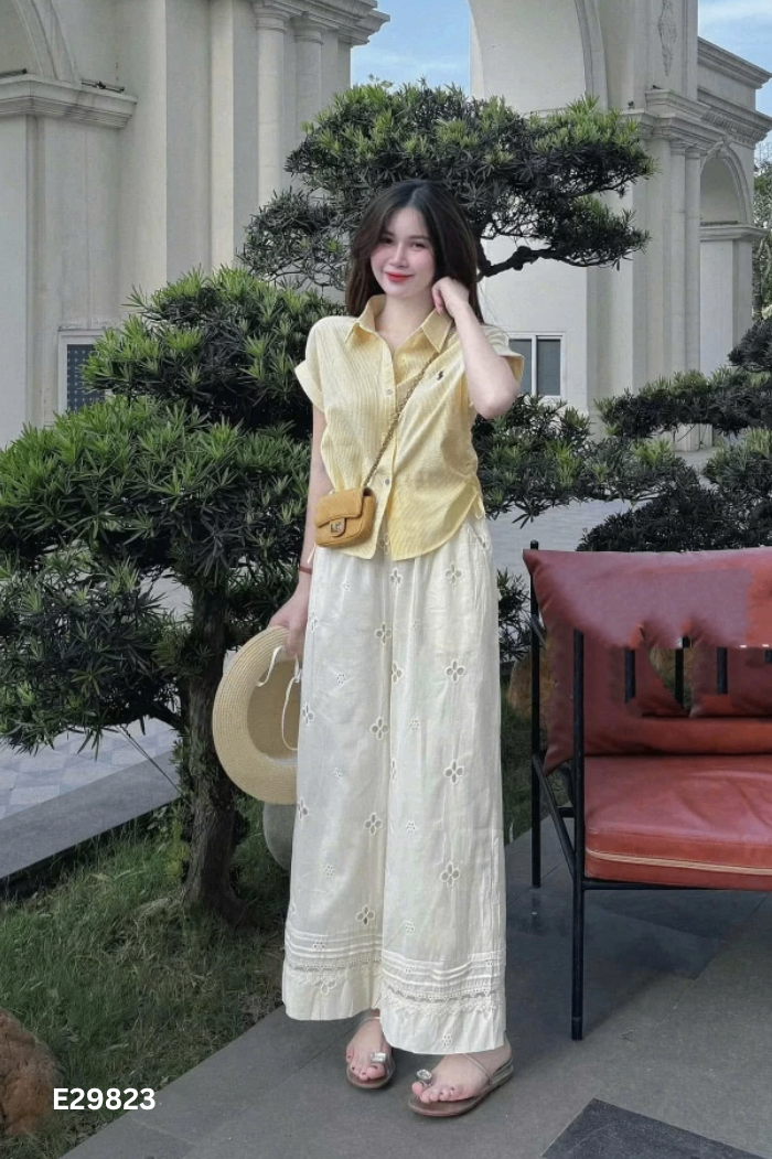 NEWTAG SET Áo sơ mi vàng + quần dài be