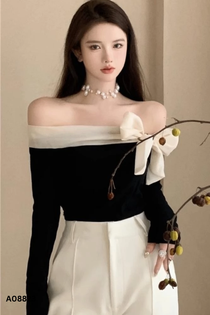 Áo dđen phối be nơ