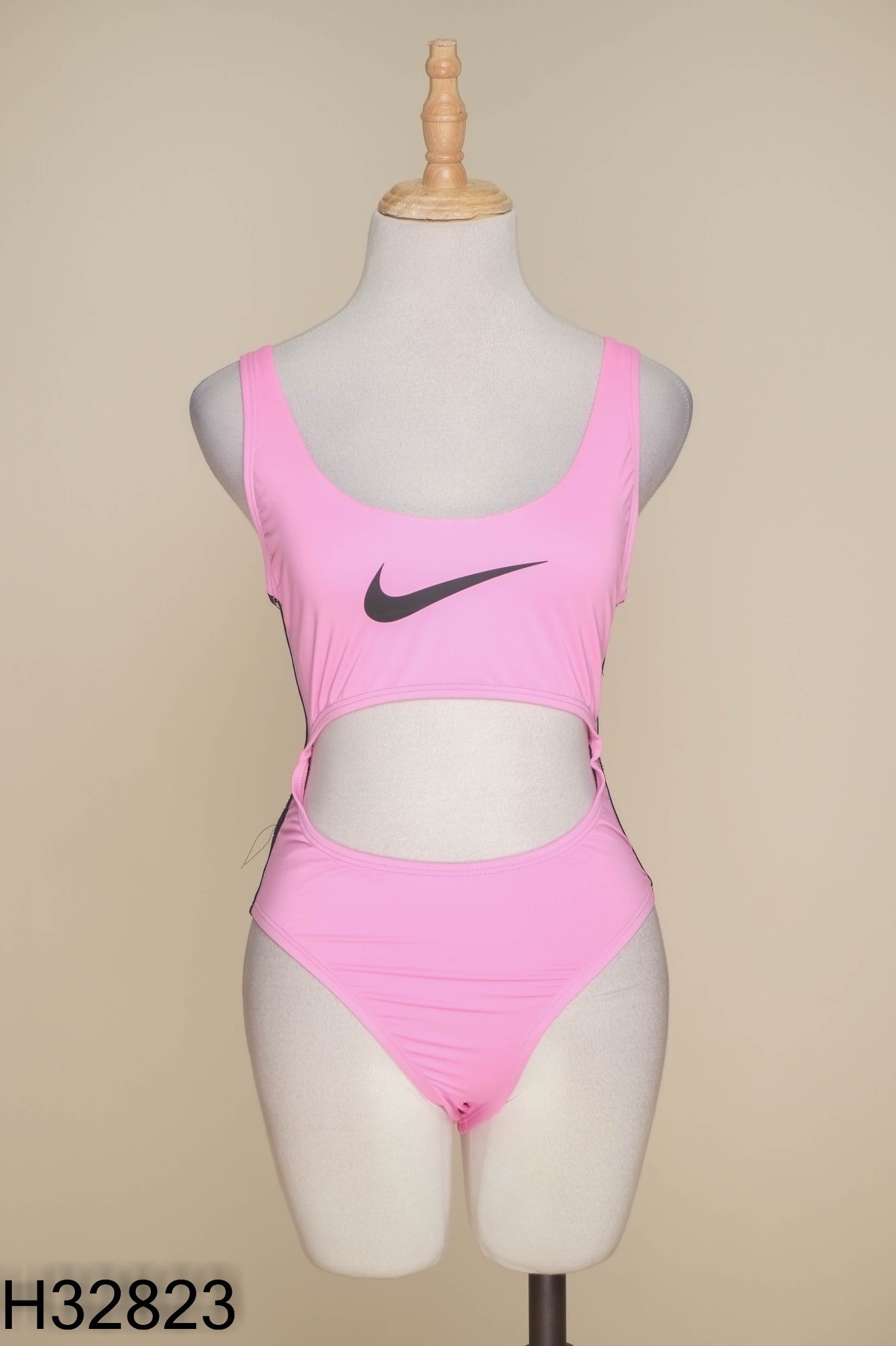 Bikini hồng phối đen