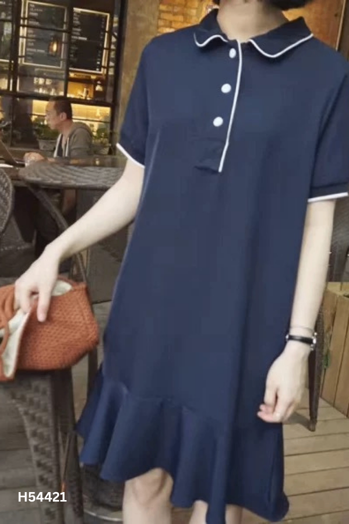 Váy xanh đen viền trắng