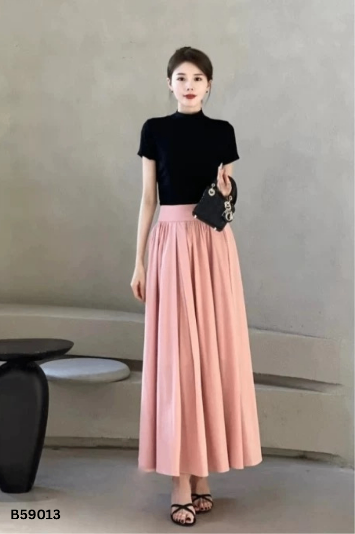 Chân váy hồng xếp ly