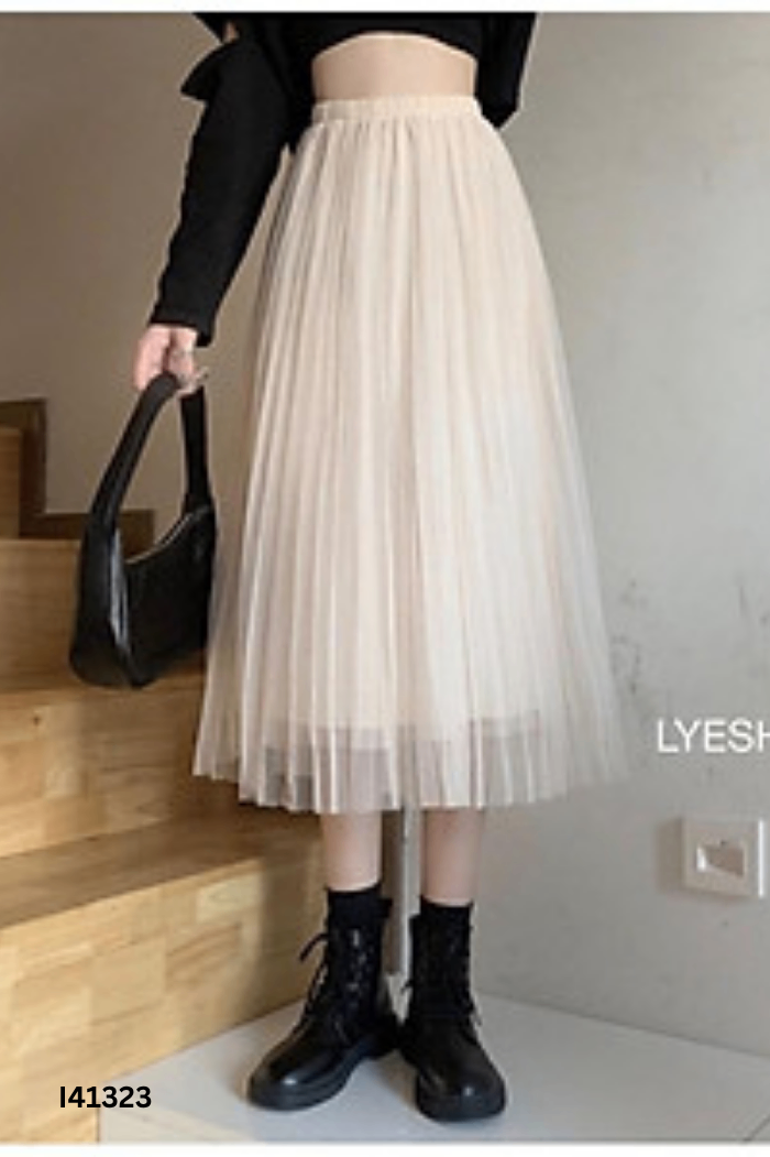 Chân váy lưới be