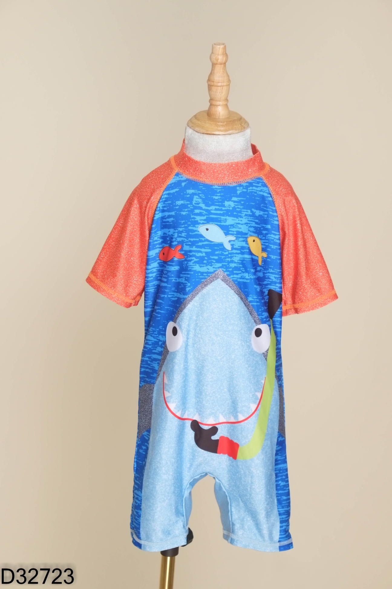 Đồ bơi xanh cá mập tay cam KIDS