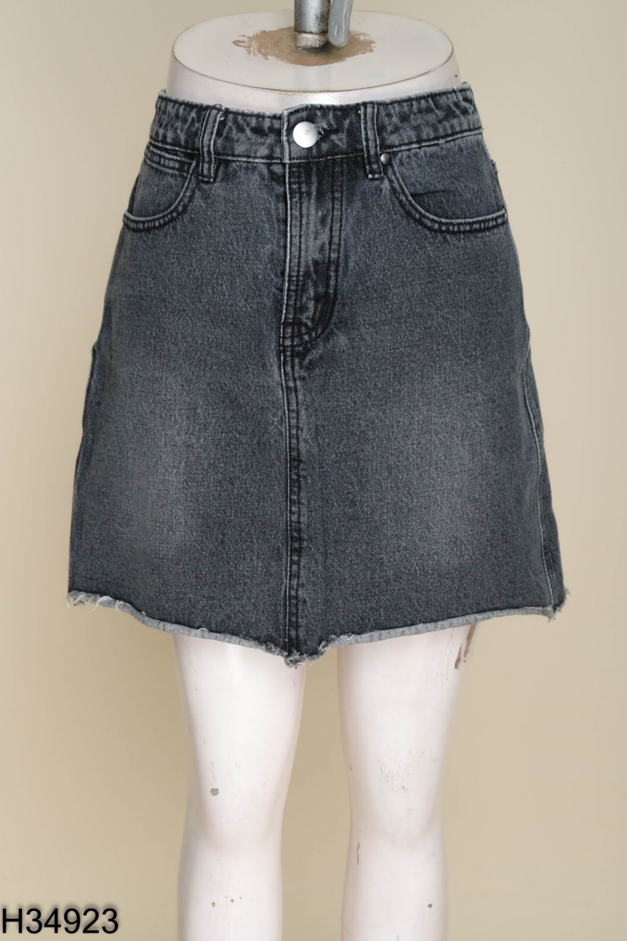Chân váy IVY MODA jeans xám