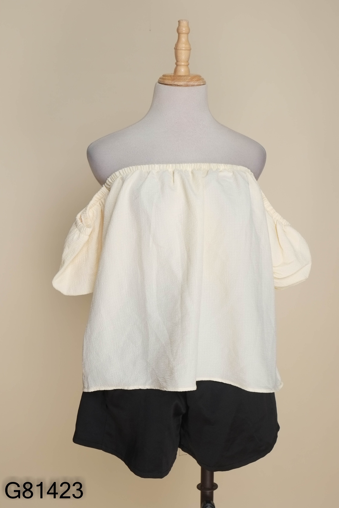SET Áo trễ vai be + quần shorts