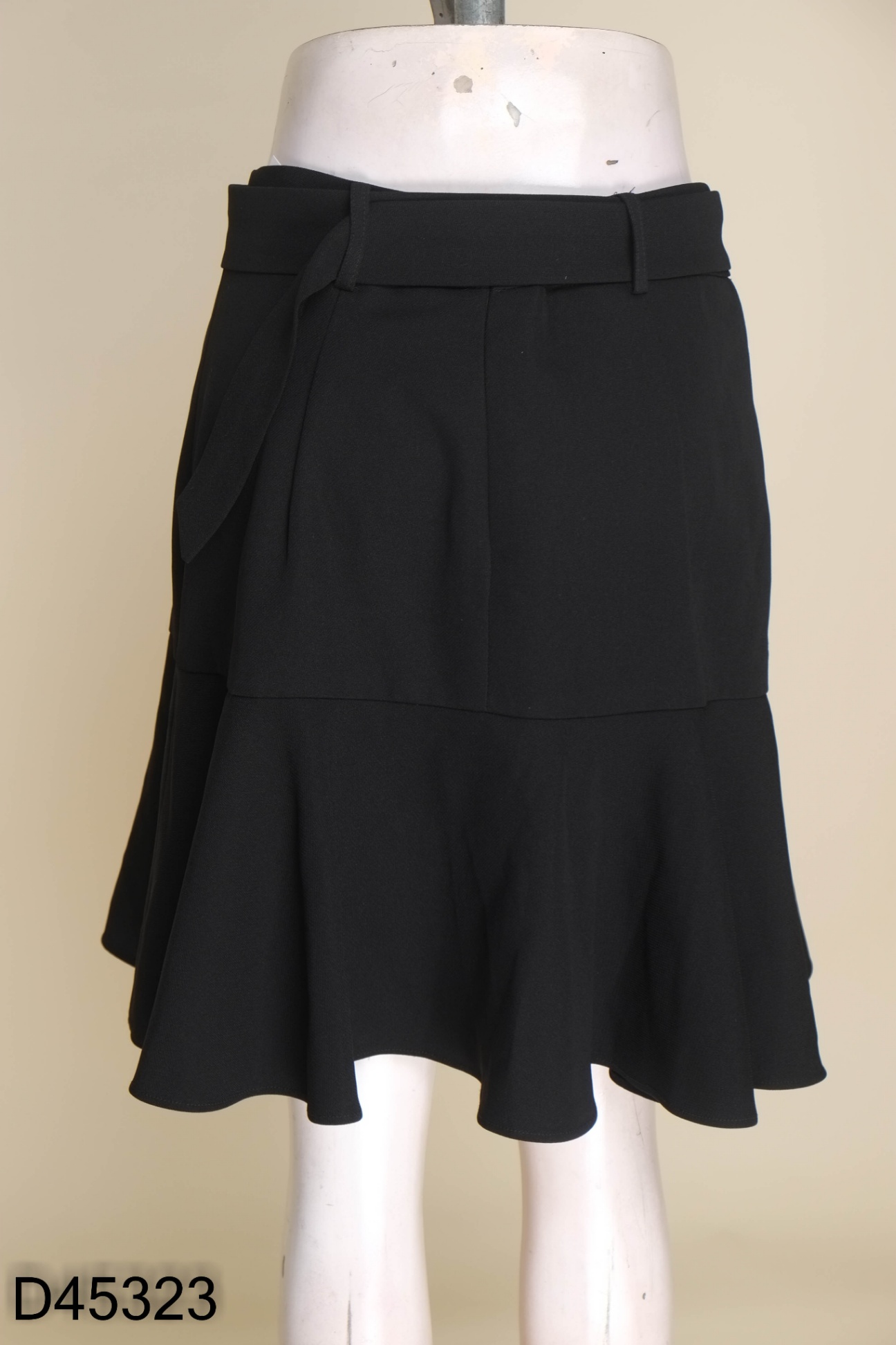 Chân váy HUONG BOUTIQUE đen đuôi cá