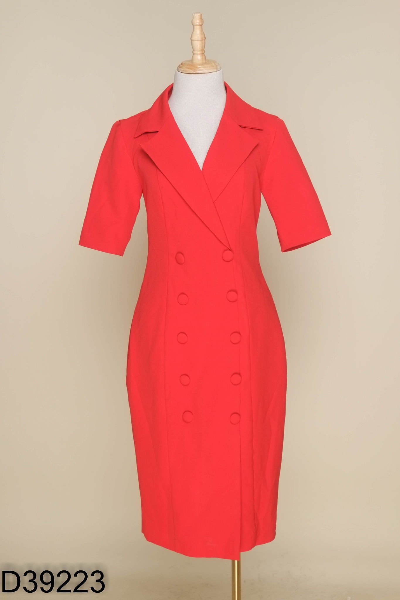 Váy HA THANH HUY đỏ cổ vest