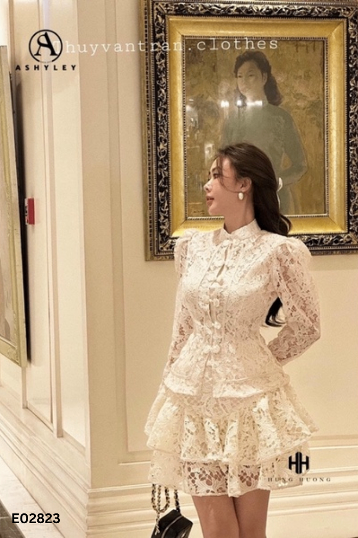 Váy trắng vân hoa ALICE phối cúc