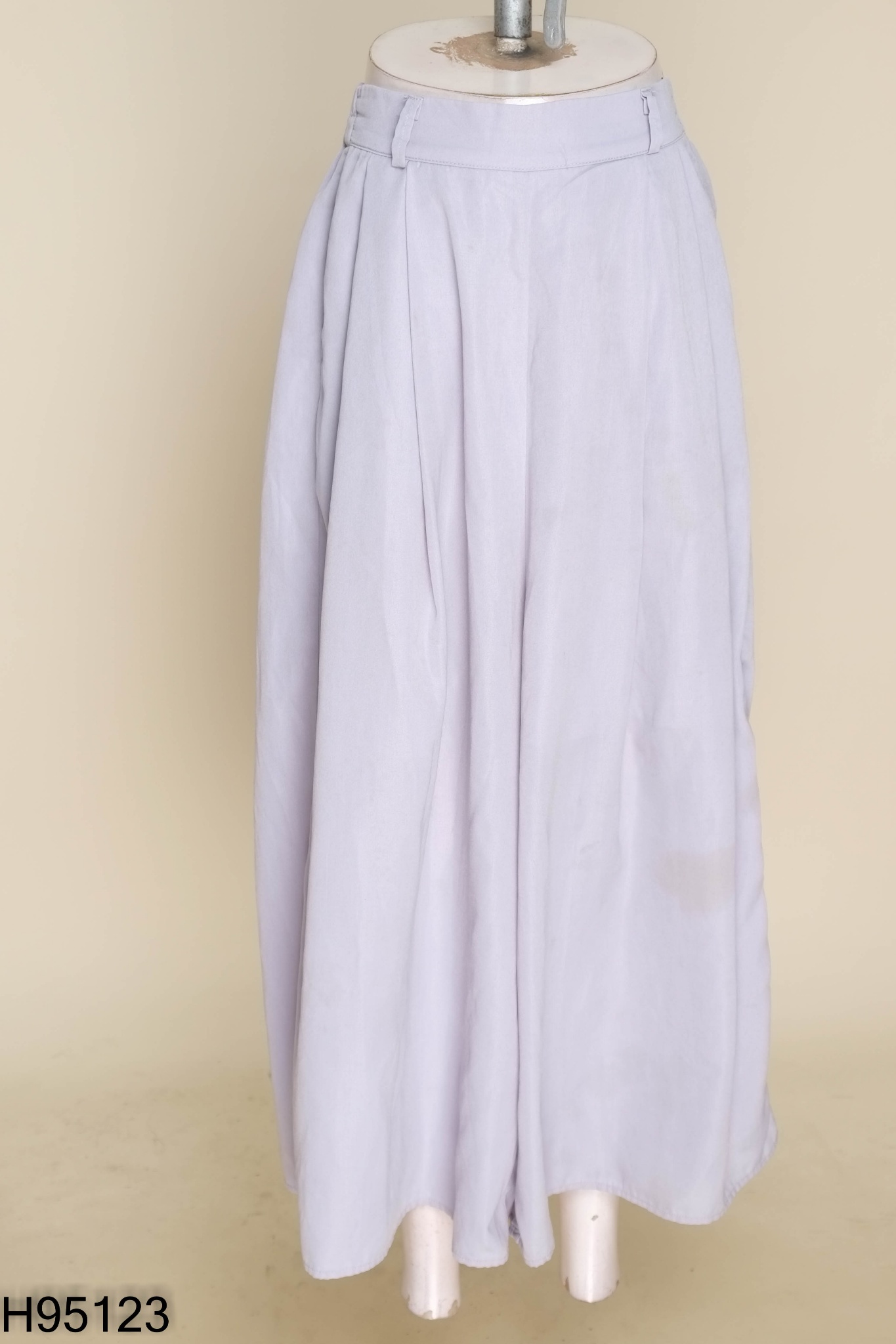Quần culottes xám ghi