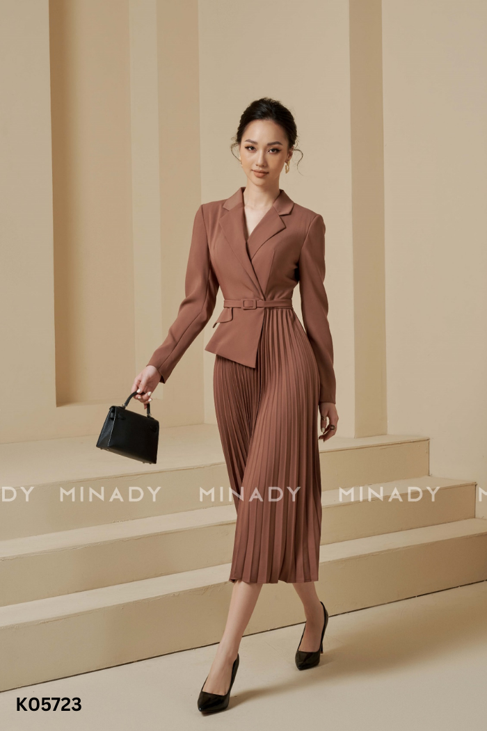 NEWTAG Váy nâu MINADY phối xếp ly