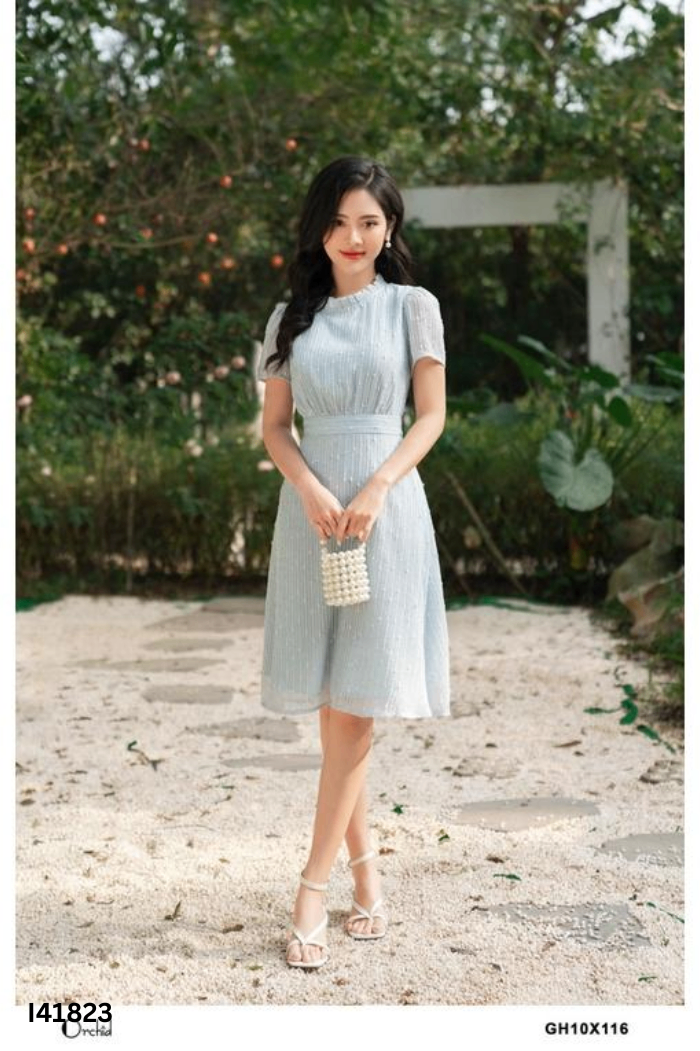Váy xanh ORCHID đính kim tuyến