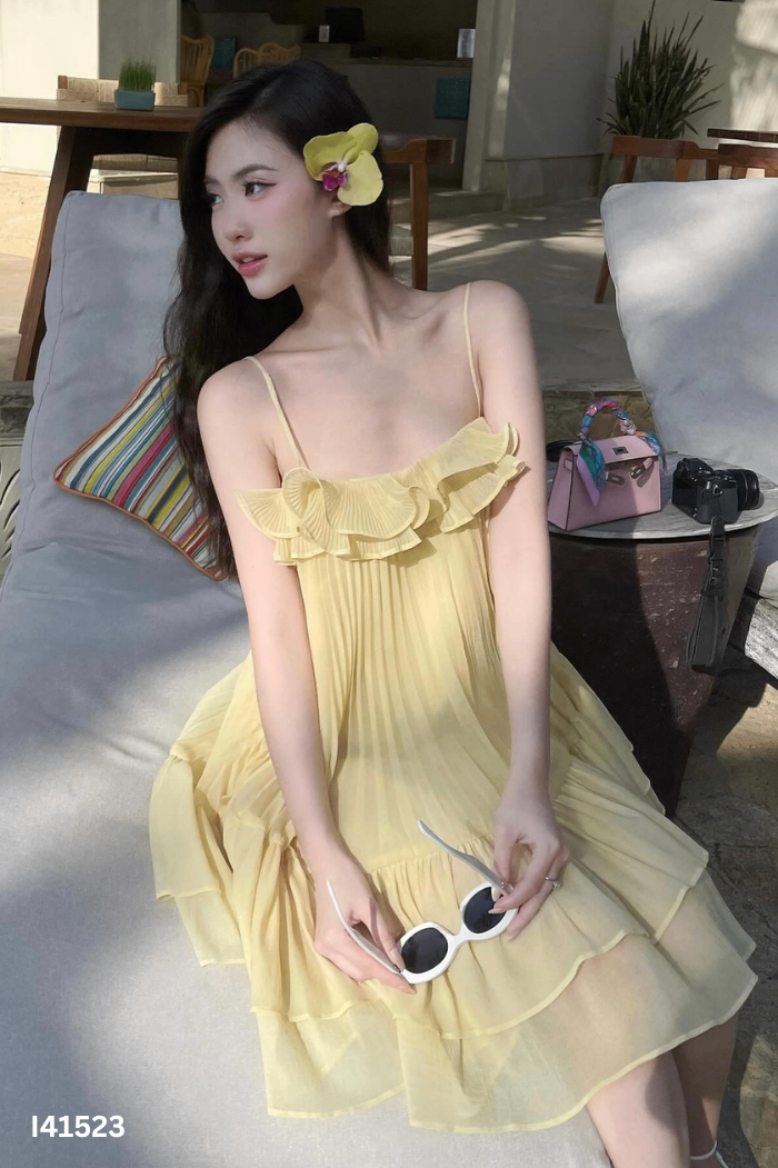 Váy hai dây vàng dập ly bèo