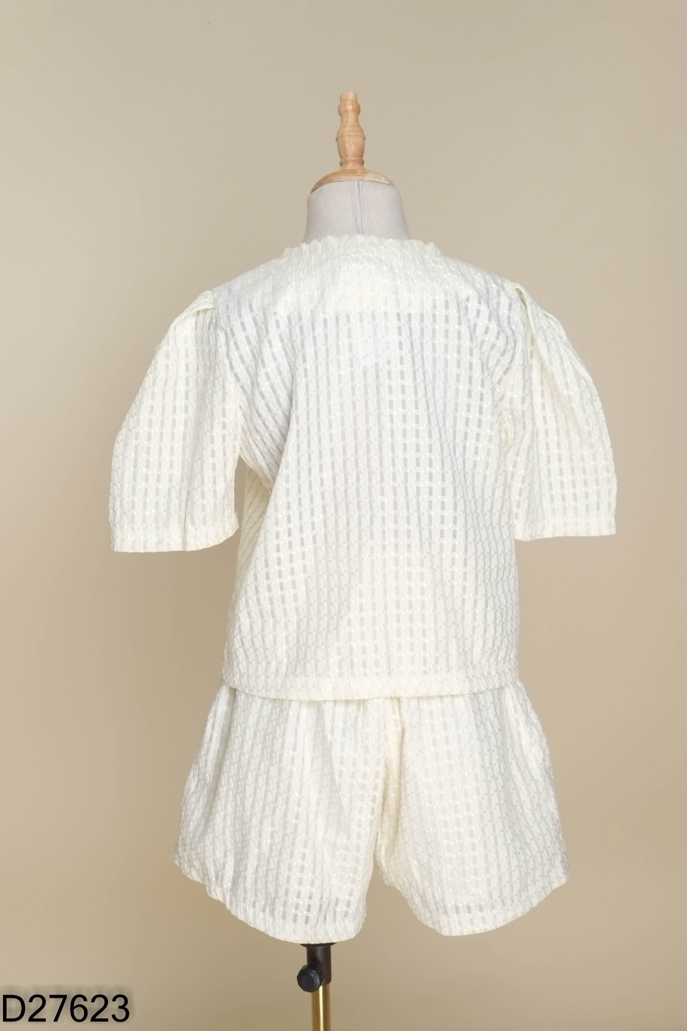 SET Áo be cổ bèo + quần short