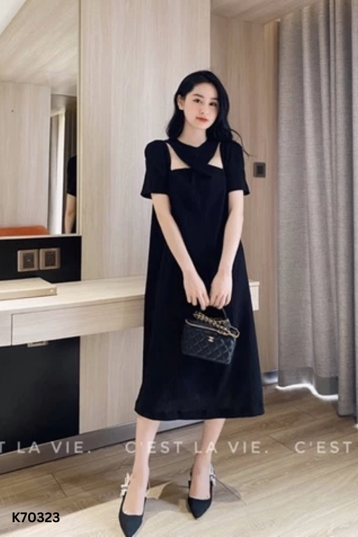 Váy C'EST LA VIE đen trơn