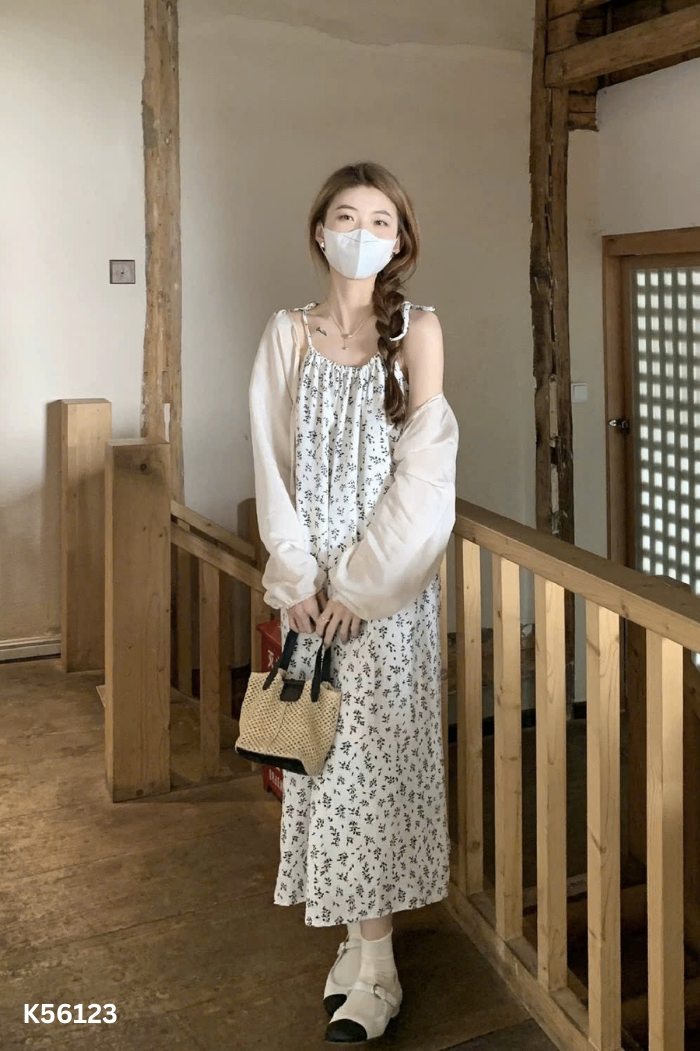 NEWTAG SET Váy be họa tiết đen + áo trắng