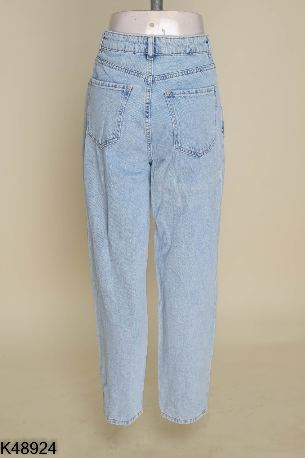 Quần jeans MANGO xanh nhạt