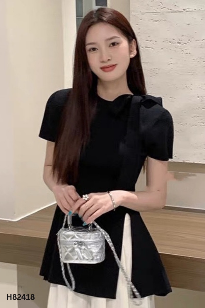 Set Áo đen phối nơ + chân váy trắng
