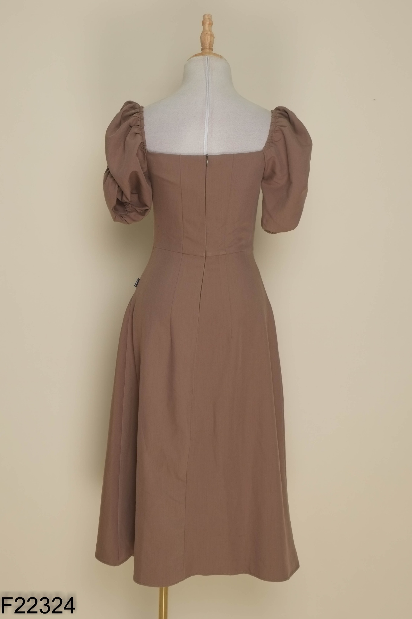 Váy nâu CUNNIE STORE tay phồng