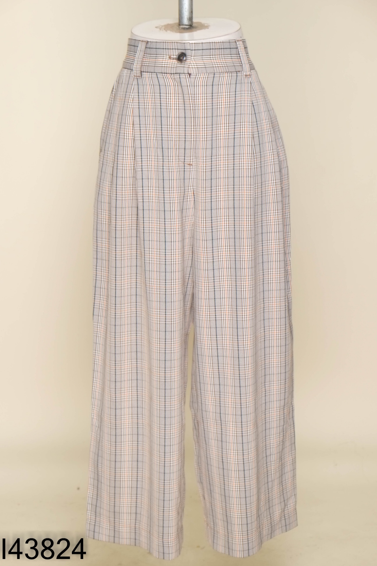 Quần culottes vải nâu kẻ caro