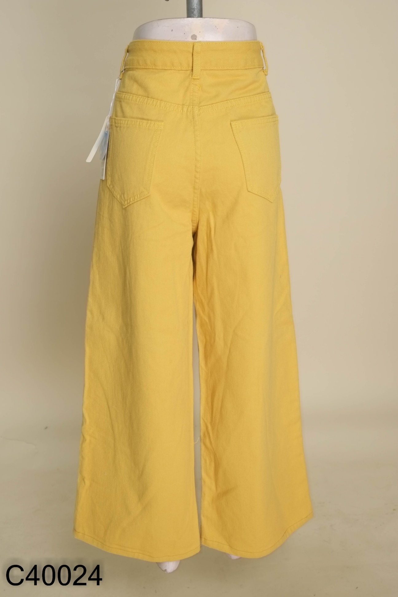 NEWTAG Quần jeans vàng suông