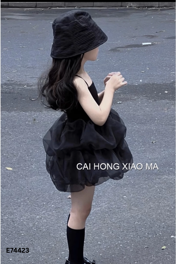 Váy đen bèo hai dây KIDS