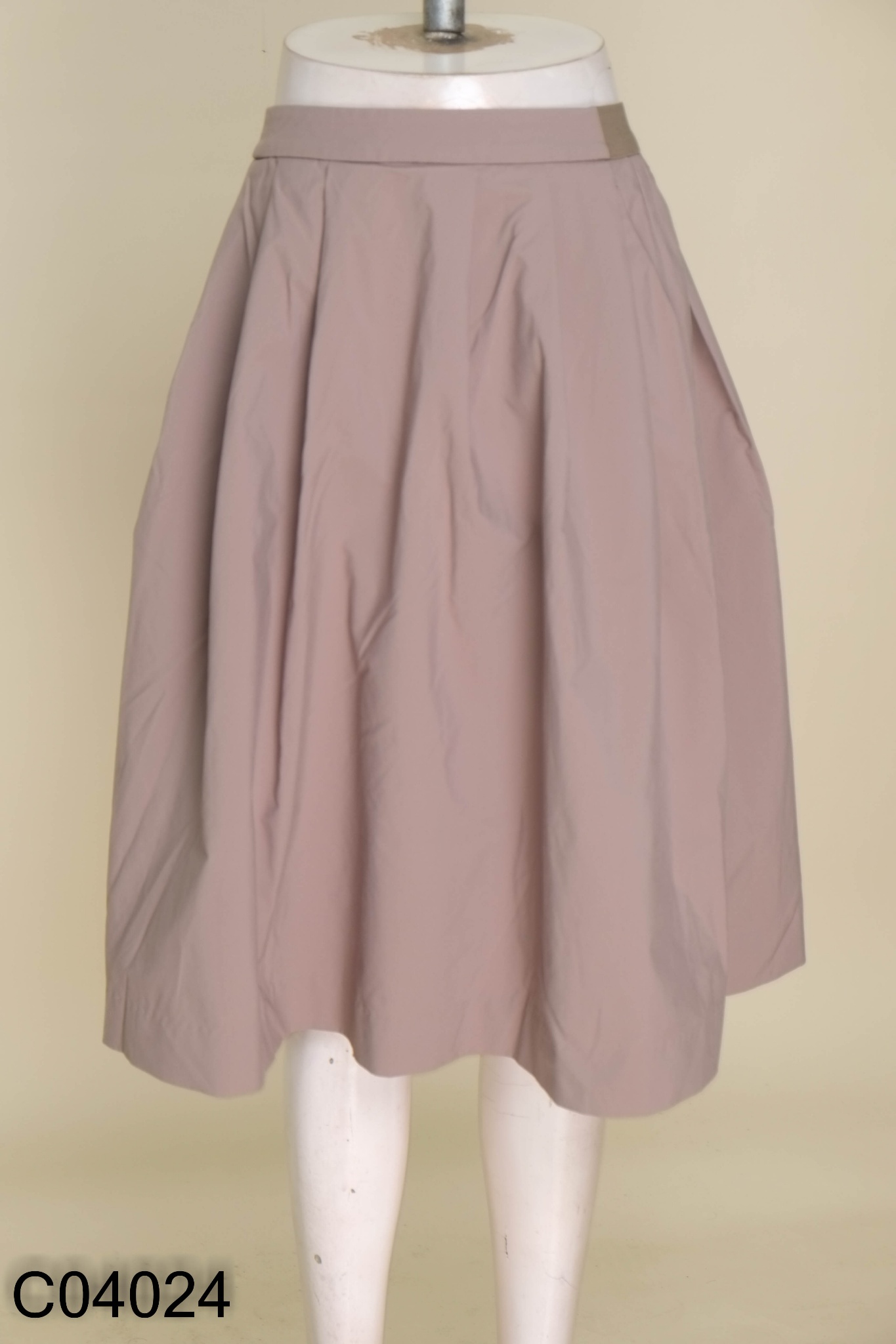 Chân váy UNIQLO xanh nâu