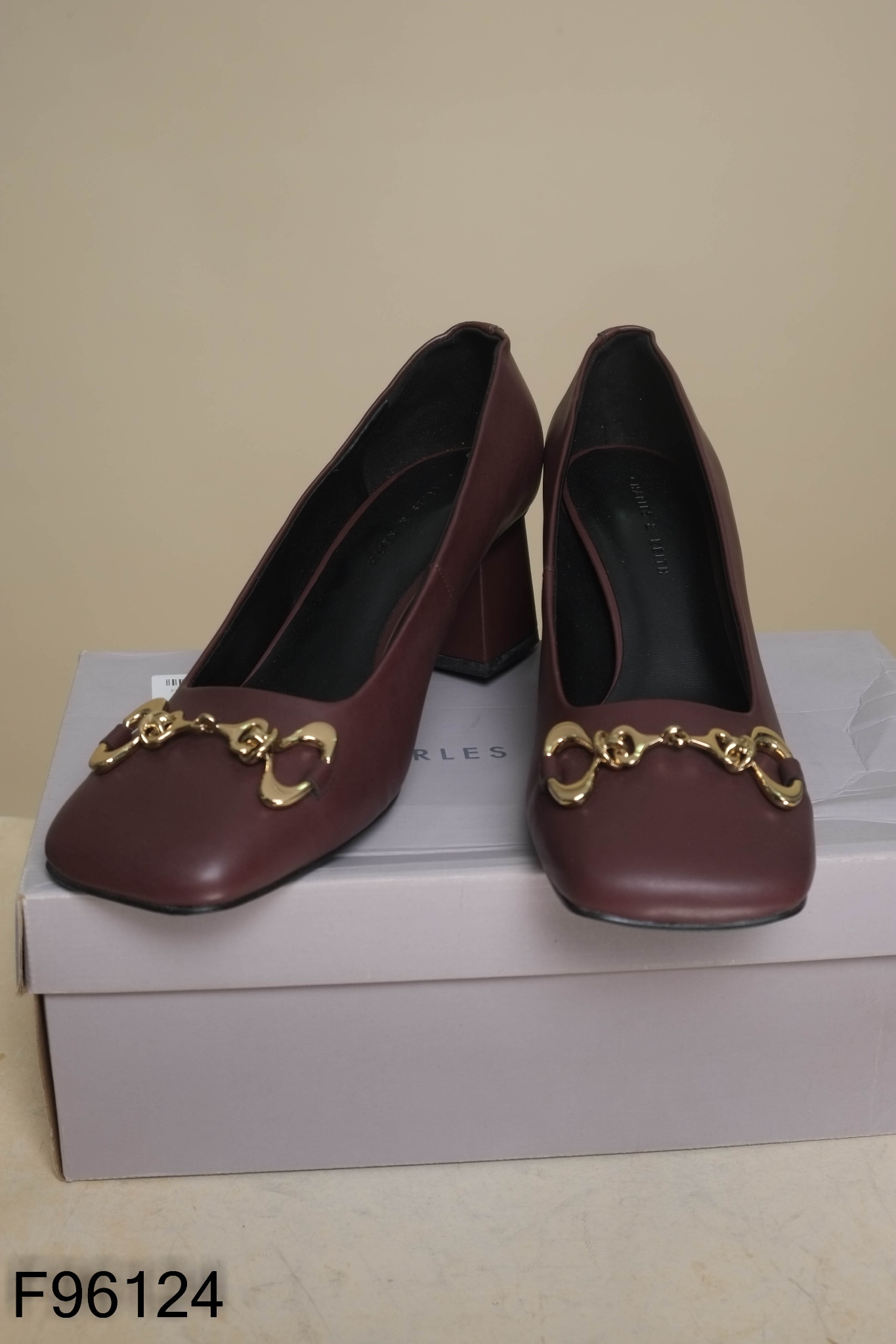 FULLBOX Giày cao gót tím 6P (CHARLES&KEITH xuất dư)
