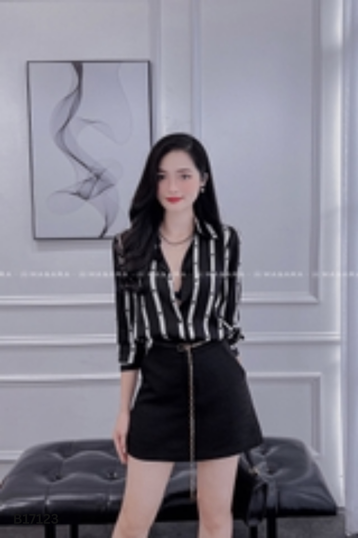 Áo sơ mi đen phối trắng