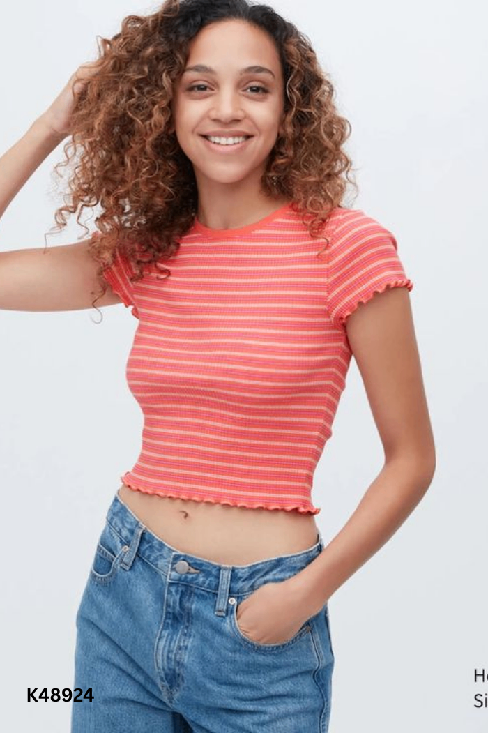 Áo UNIQLO hồng kẻ