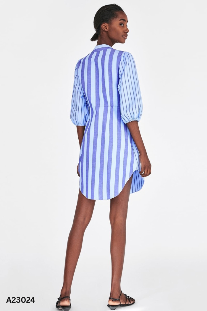 Váy ZARA xanh sọc phối cúc
